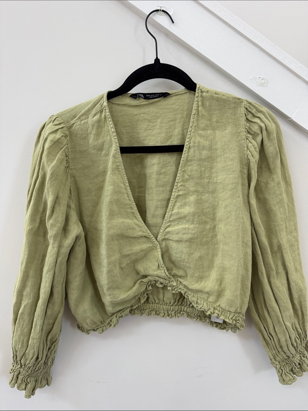 Zara Olive Green V-Neck Long Sleeve Crop Top